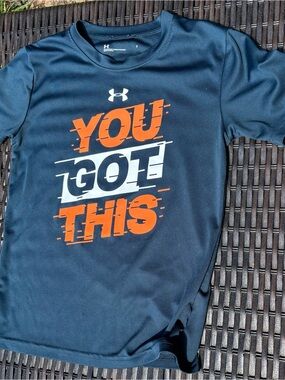 Under Armour Navy and Orange Performance Tee-Boys Size 7